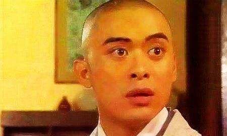 虚竹|虚竹留下三套神功,郭靖、杨过各学一套,最后一套被谁学了