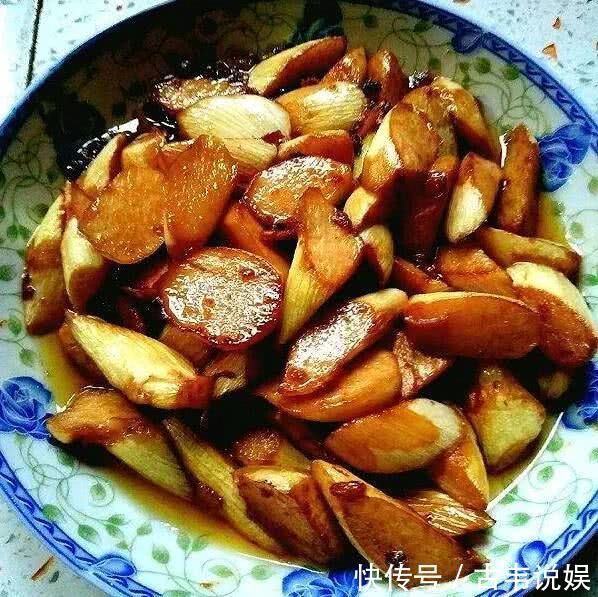 简单版|美食推荐三杯鸡简单版,小炒荷包蛋,麻辣水煮鱼,油焖茭白