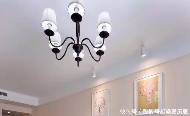 漂亮|89㎡新房简单装修,轻松舒适不用说,马赛克的电视墙最漂亮