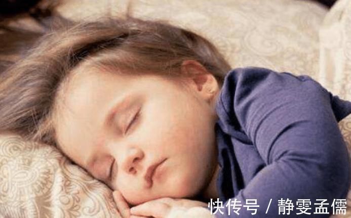 午觉|4岁男孩整晚“失眠”,只因有这一习惯,医生:家长无知毁孩子