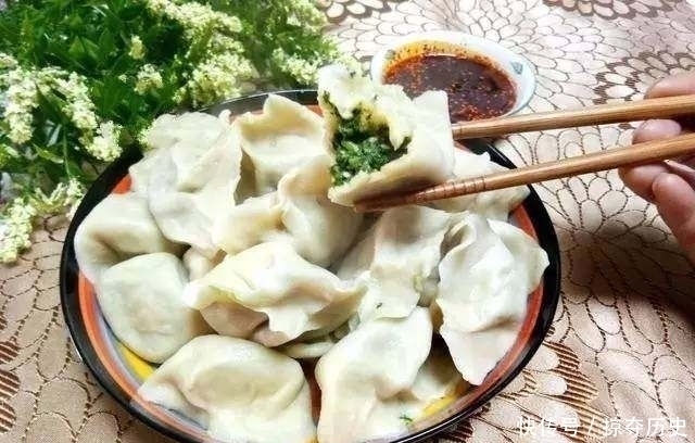 水饺这样包,简直与众不同,好吃到爆,一上桌就被抢光了!