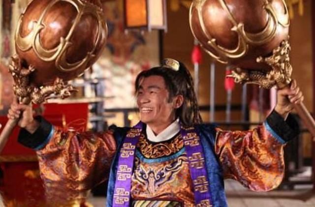 |不同版本“李元霸”,前4位都是来搞笑的,只有他才是真正的经典