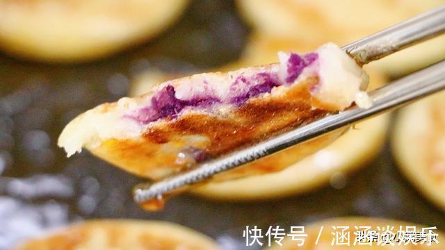 糯米粉这做法实在太好吃了,难怪小吃街那么火,吃一次就念念不忘