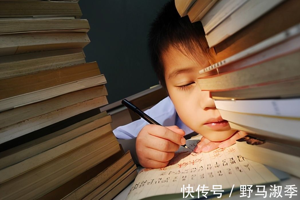 睡眠|孩子睡前几个坏习惯,可能正悄悄给身高“拖后腿”,早改正长高个