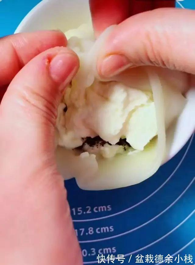 好吃|这东西你们那里叫什么?比蛋挞好吃,邻居过来一连吃了好几个
