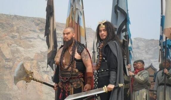 鲁智深对宋江说了两句话,六位好汉听懂含义离开宋江,得以善终!