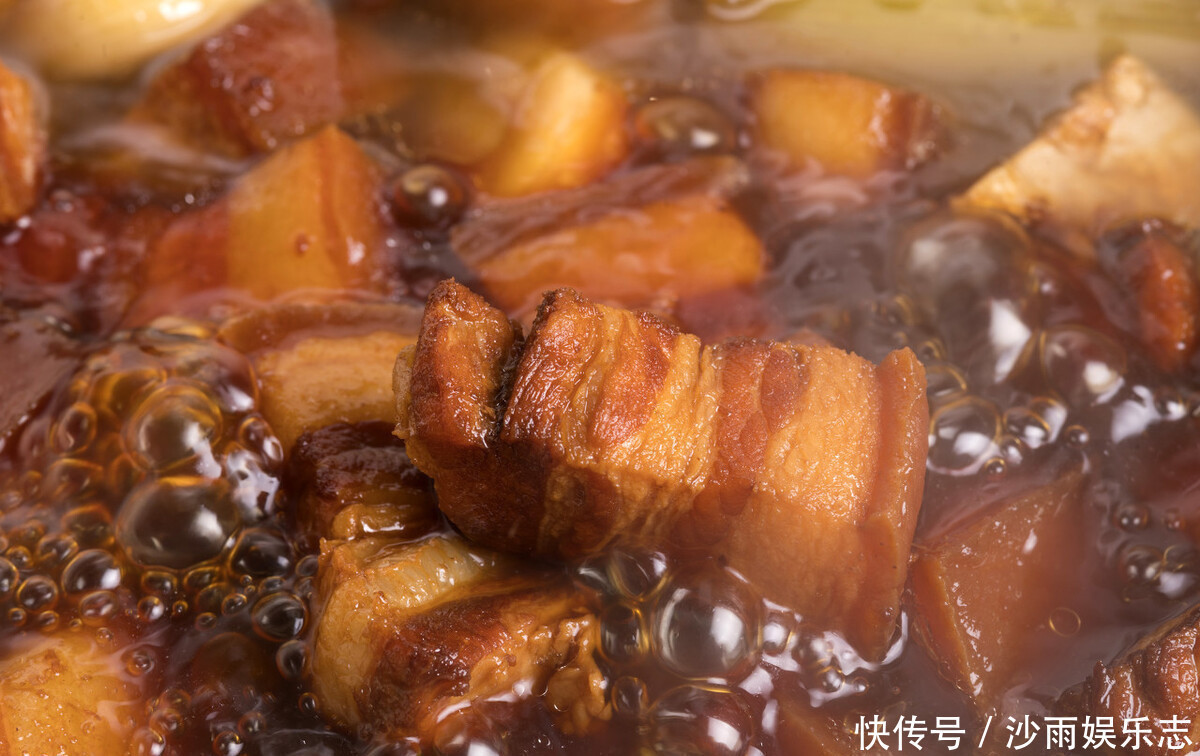 焯水|做红烧肉，别只知道焯水，多加这一步，肉肥而不腻，入口即化