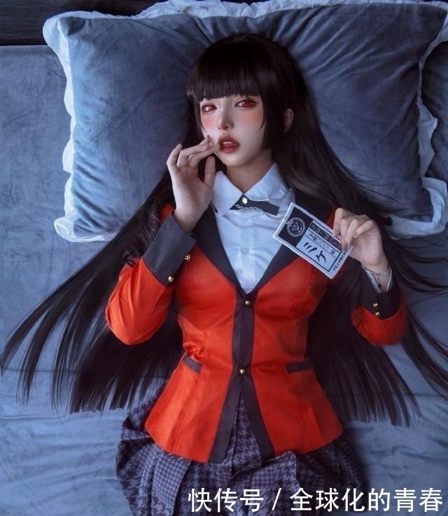 官方|官方认证小舞COSER，在佐助和小樱之间穿梭自如，连女帝也可以？