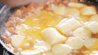 虾头别扔掉!变废为宝就2步,色香味浓金黄诱人