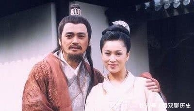 天龙八部中段誉明显像段正淳,却不是他的儿子,这里有个巨大漏洞