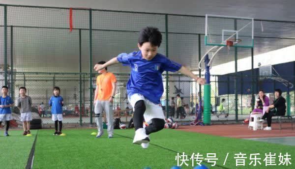 发育|2物是长个“抑制剂”,娃儿经常吃身高或会减少9公分