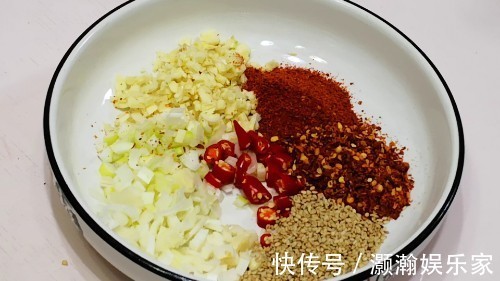 万能的凉拌汁，牢记黄金比例“6个1”，无论凉拌什么菜，一次成功