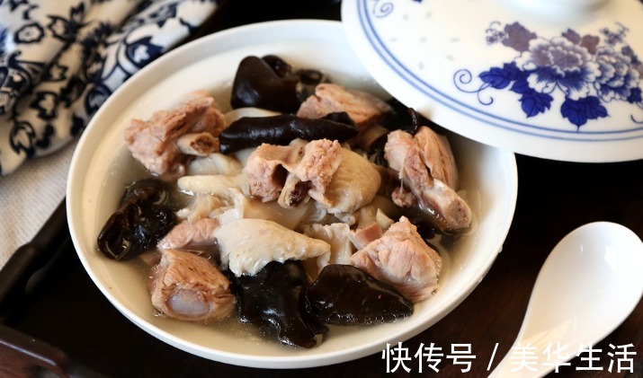 身体不适|海鲜菇这样做才营养,汤鲜味美,10分钟搞定