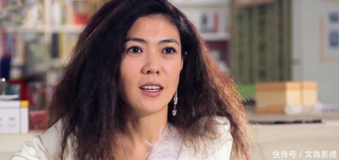 名利场 对7个人用7种说话方式,苏芒的社交堪称教科书,18年名利场没白混