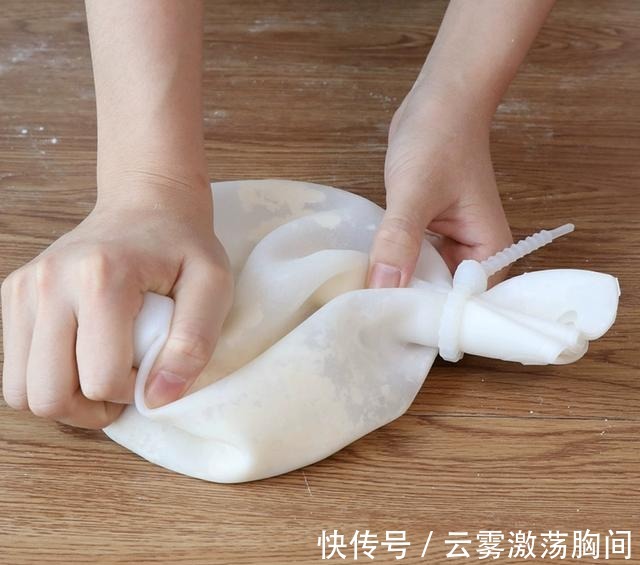饺子|新型“饺子模具”一出，除夕没人用手包，方便快速不脏手，特高级！