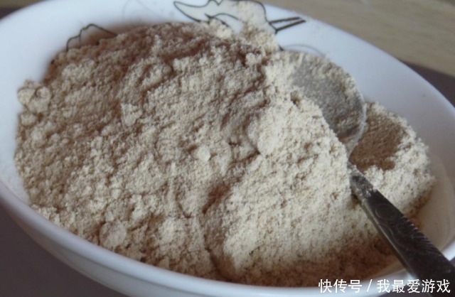 这水果比肉贵,不管有钱没钱,别亏待了孩子,条件允许每周吃一次!