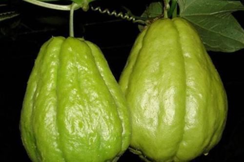 维生素c|人到中年想长寿,推荐多吃3种蔬菜,润肠通便,清理体内毒素