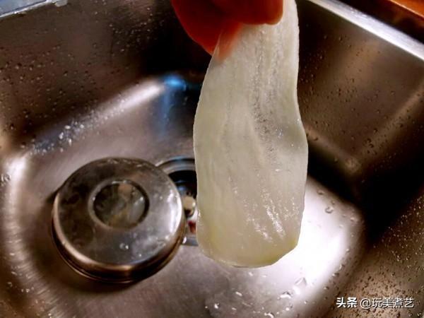 刨刀替代拙劣刀工，炒出脆口透明的土豆片我看行