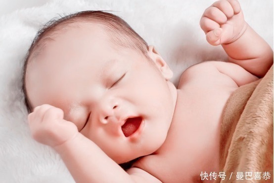 拉伸|你的宝宝喜欢拉伸吗?不要觉得可爱。动作频繁说明有问题!