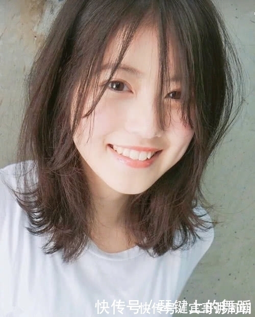 卷发 大圆脸、方脸女生福音!几款时髦发型了解下,显瘦可不止一点