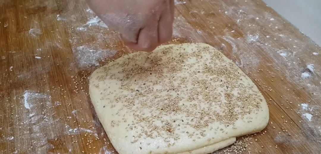 不用|2个鸡蛋,1碗面,不用蒸不用烙,比面包松软香甜,吃过就念念不忘