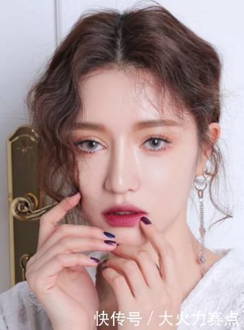 香槟色|打造仙气必收的造光神器!高光用的好,不做医美也能拥有水光肌