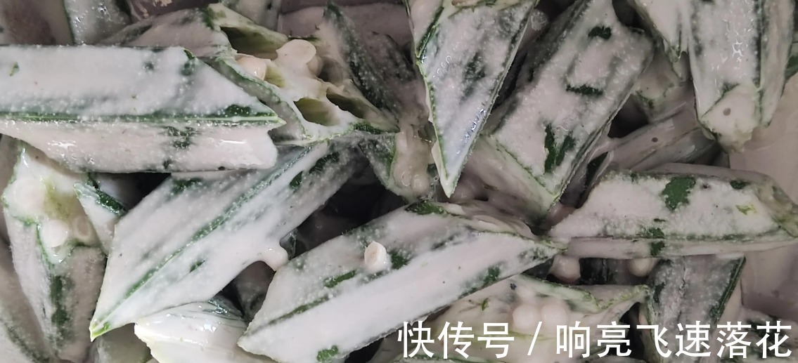 秋葵不知道怎么吃,这个烧法,我家二宝很喜欢!