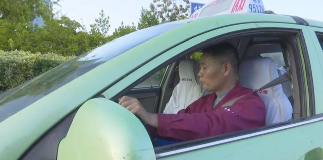 庆云#诗词:秃笔投枪抵万兵，横眉立目骨铮铮