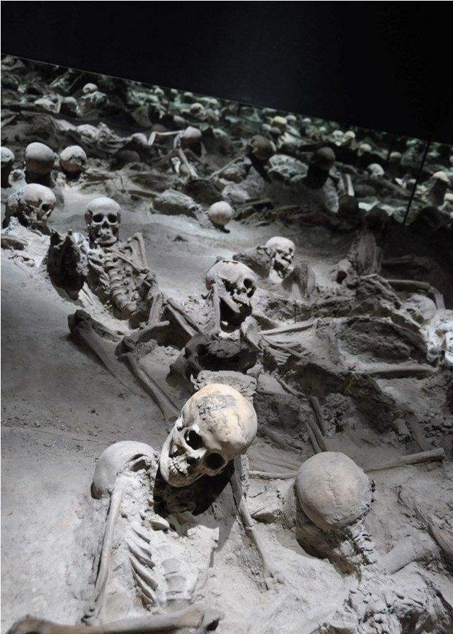 恐怖离奇的自然灾难谜团:庞贝古城毁灭之谜