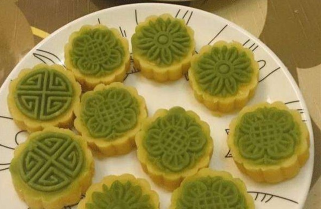 红豆糕|让外国人“陶醉”的中国糕点，图一外皮酥脆，图四已有上千年历史