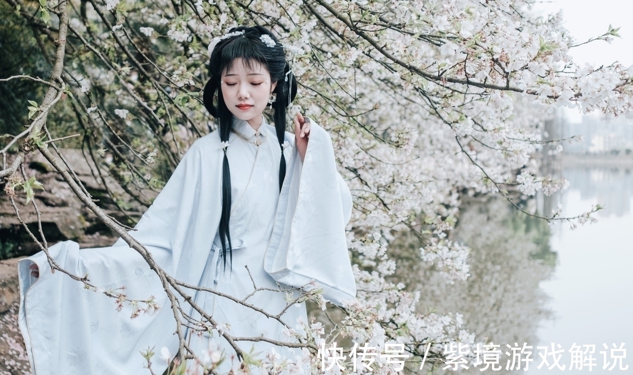 峰岚@同韵七言绝句(十首):今夜举杯空对月,不知何日共云岚