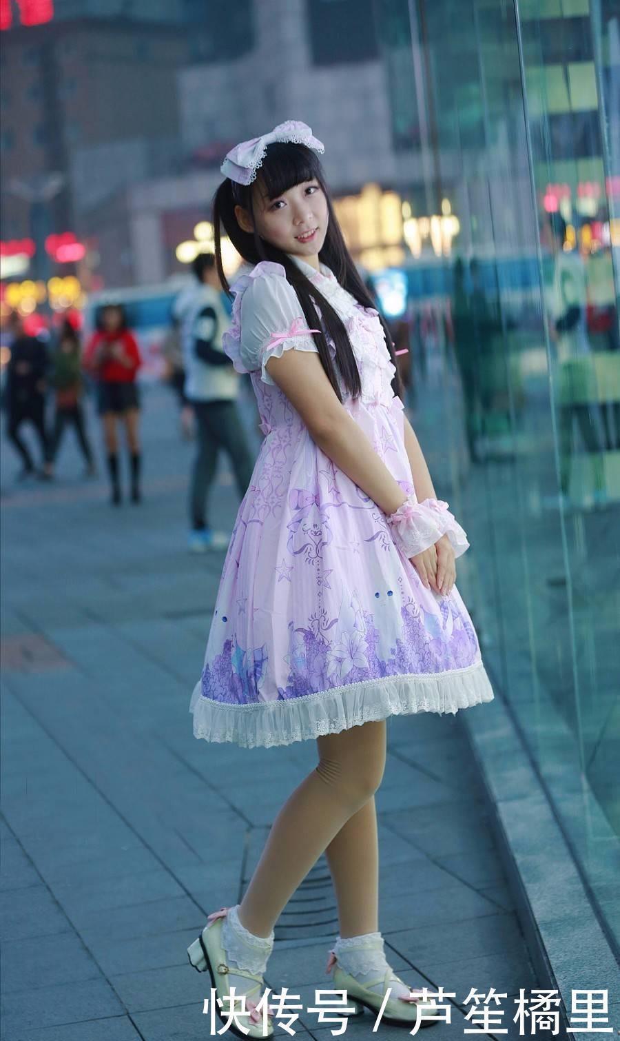 黑丝|美女穿职业装配上高跟黑丝,尽显职场女性性感魅力
