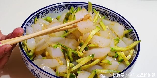 自制凉粉原来这么简单,比例和做法全告诉你,比买的好吃还放心