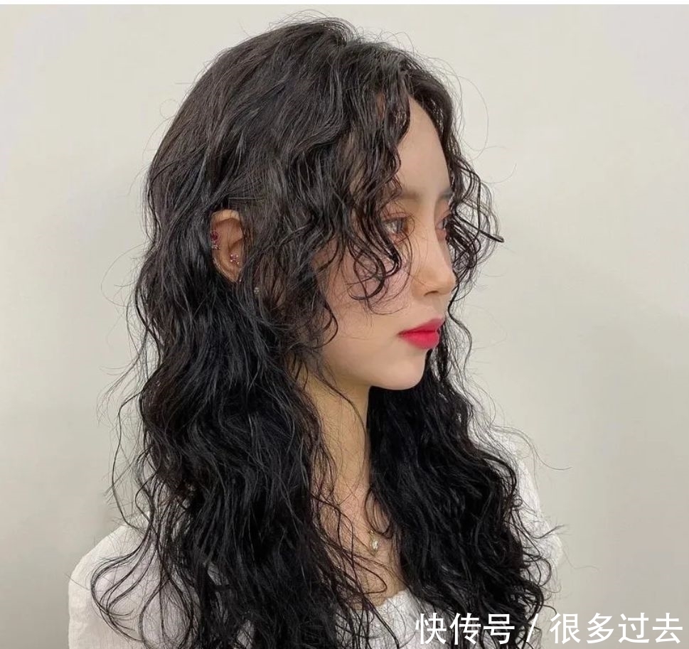 内扣波波头 高人气“时尚瘦脸”发型,我爱这五种,你爱哪一种