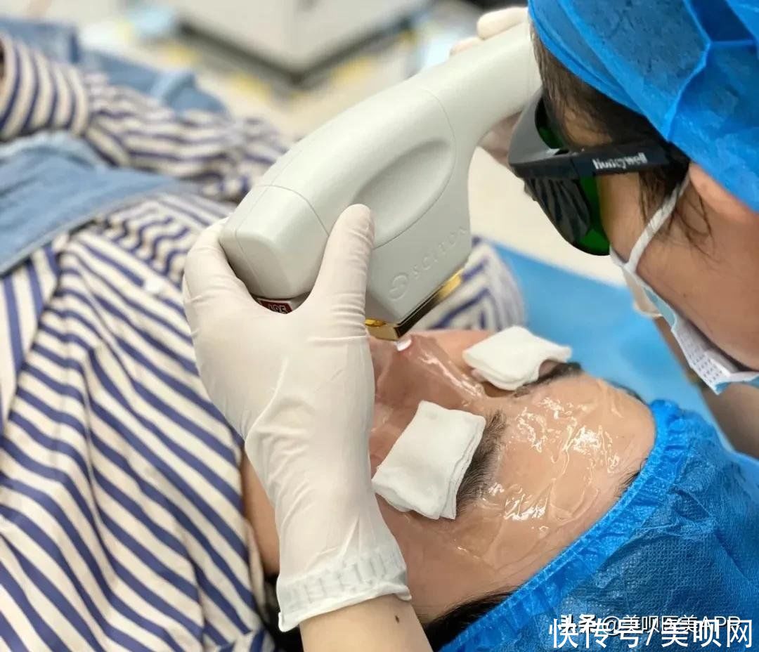 爱豆们竞当医美达人？男性适合的轻医美项目top5合集