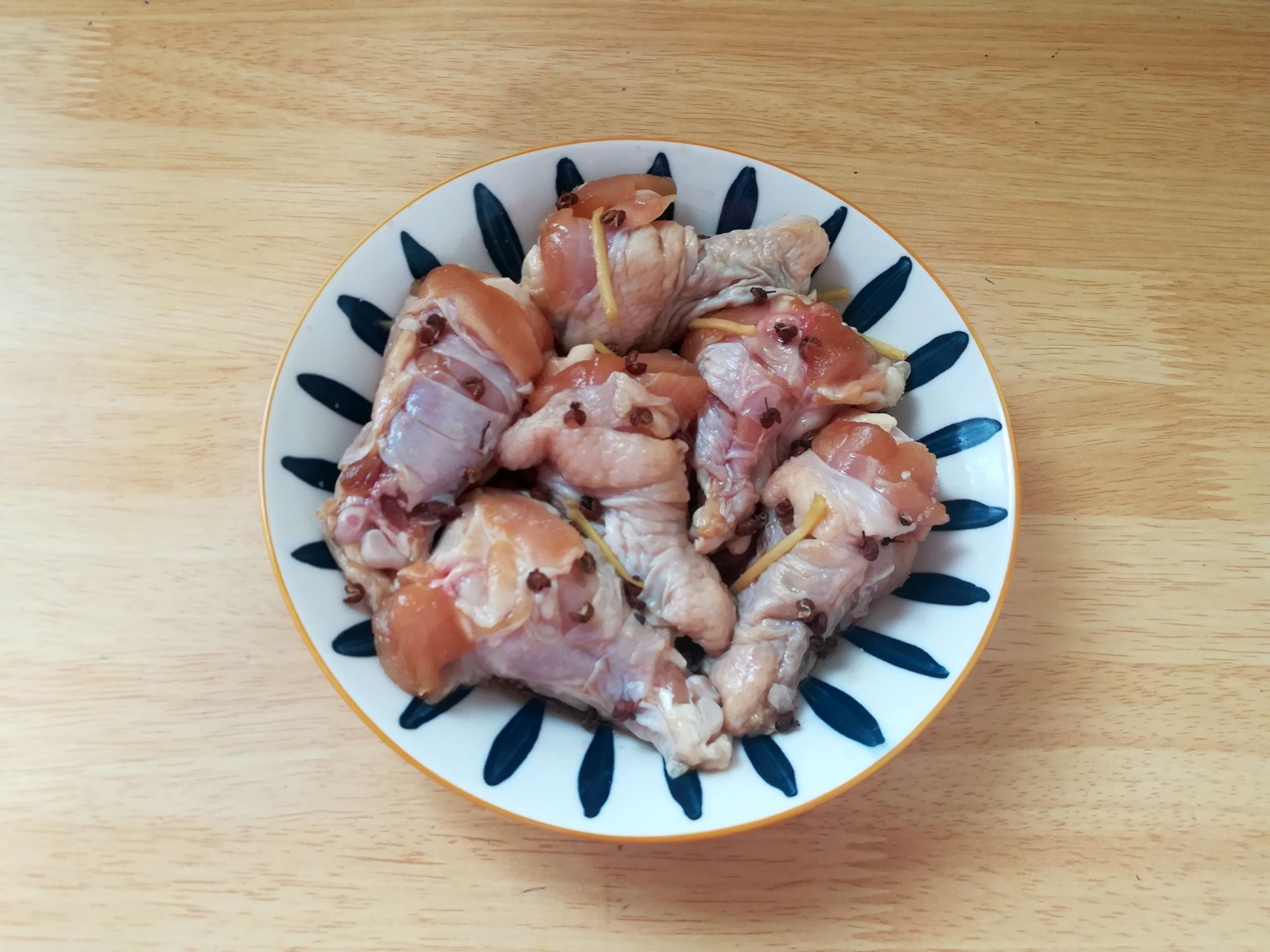 冬天外行人吃牛肉,内行人专吃它,高蛋白营养易吸收,碰到多买点