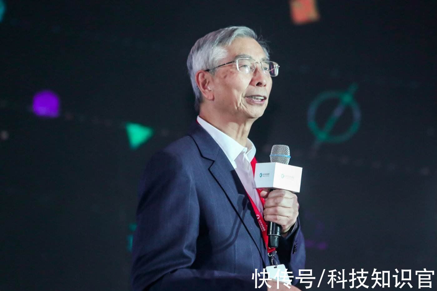 华为|倪光南披露2项数据,人民日报:要创新和爱国,联想火速回应