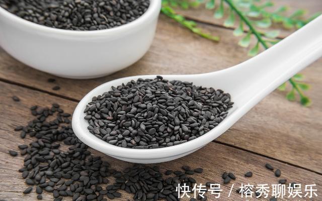 长寿|男女通用，45岁以后若还有“1细、1长、1硬”，表明你易长寿