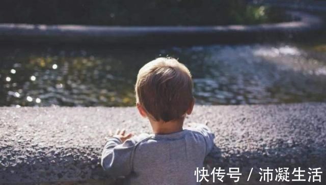 启蒙教育|出生头几年是宝宝大脑发育“黄金期”，10个方法提高智力，收藏了