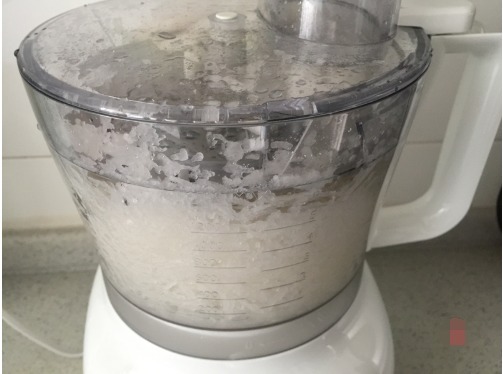 在家烙馅饼,总是没有外面买的皮柔软,其实技巧都在和面上