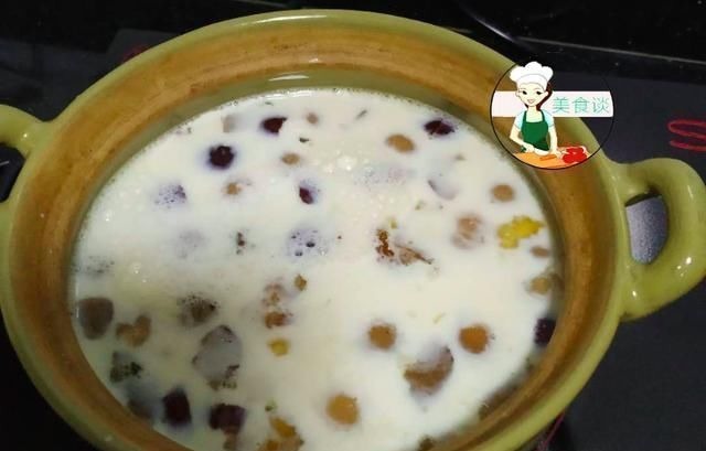 桃胶|夏天,这碱性水果要常吃,和红枣是绝配,每天吃点,脸红润有光泽