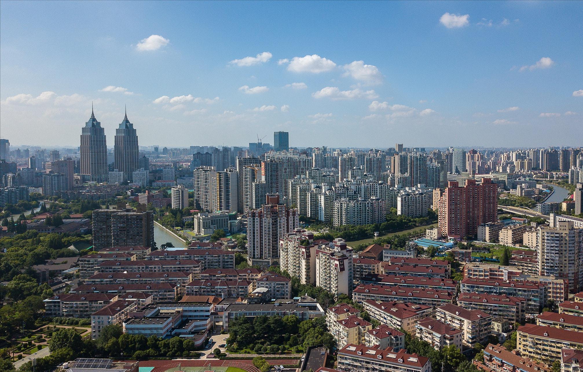 高层|有钱人正从别墅搬回高层，别墅“不吃香”了？“3大硬伤”很真实