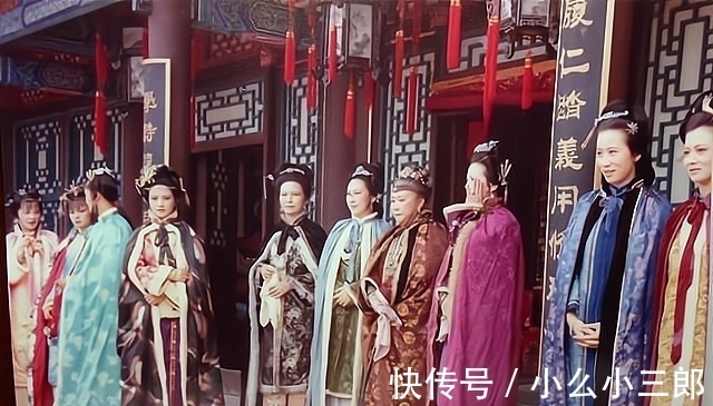 王熙凤&红楼梦中最成功女人,少年有父母宠,中年有夫家宠,老年儿孙孝