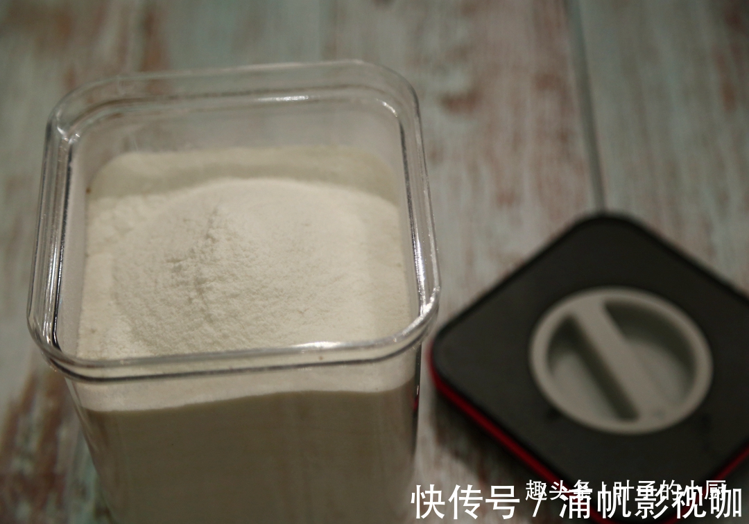 半斤大米、一把红枣,比蛋糕好吃十倍!既是零食,又是早餐!