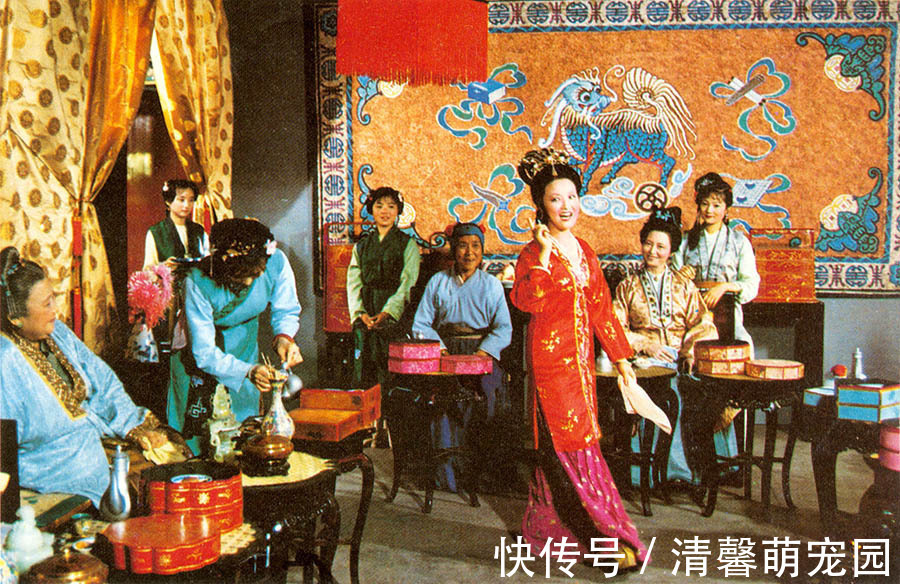 大观园$刘姥姥夸惜春像神仙托生的,打量了黛玉一番,反而不夸了?