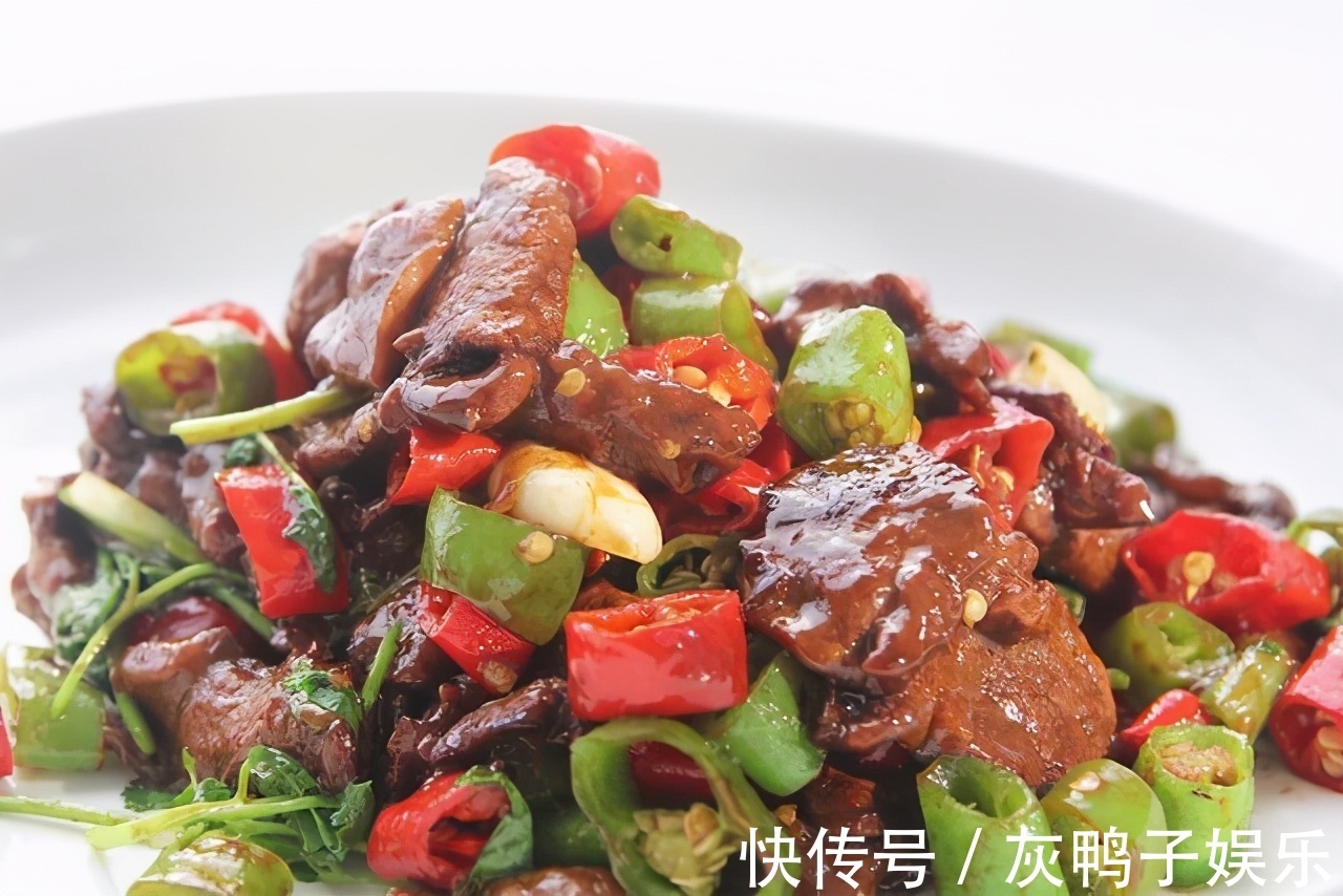 补充气血|人到中年,多吃三种美食,排毒养颜,补充气血,身体棒棒哒