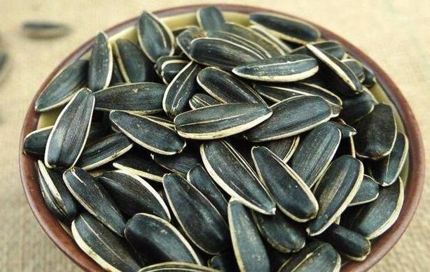 瓜子|此物被称癌症的“头号帮凶”，你可能每天都在吃为健康早了解