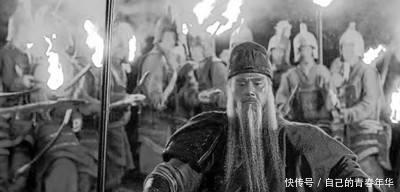 关羽|三国中有高人留8个字救关羽,无奈关羽太傻,到死都没看懂!