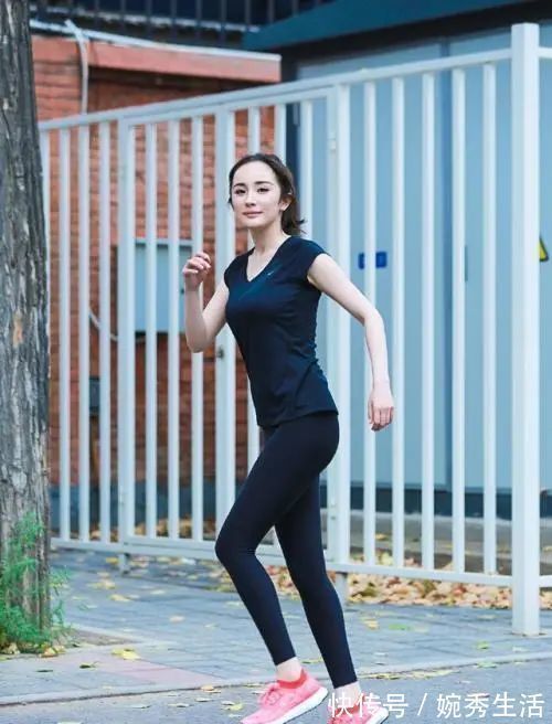 “北大毕业,公开羞辱杨幂没文化”,恃才傲物的下场就这样……