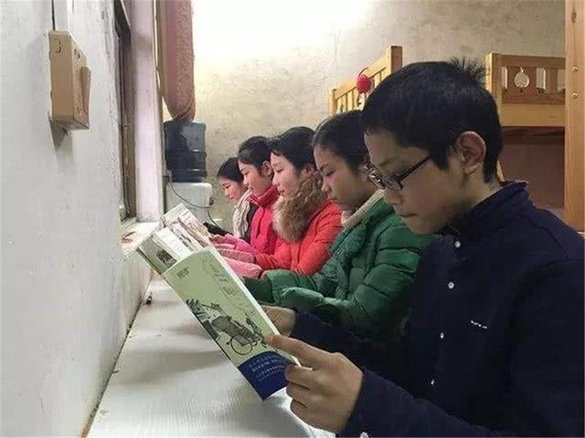 孩子|18年前国内首例5胞胎降生,如今孩子已成年,他们一家过得怎样?